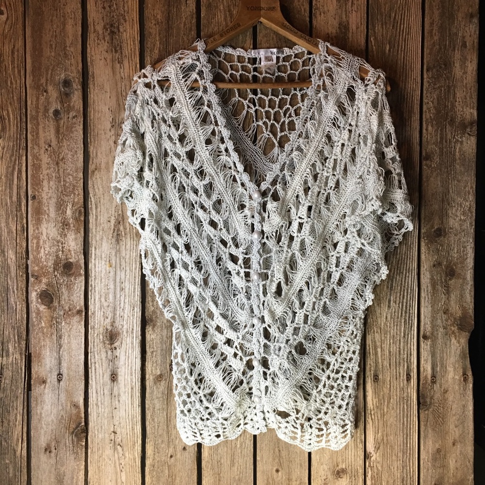 Katia crochet knit two tone top